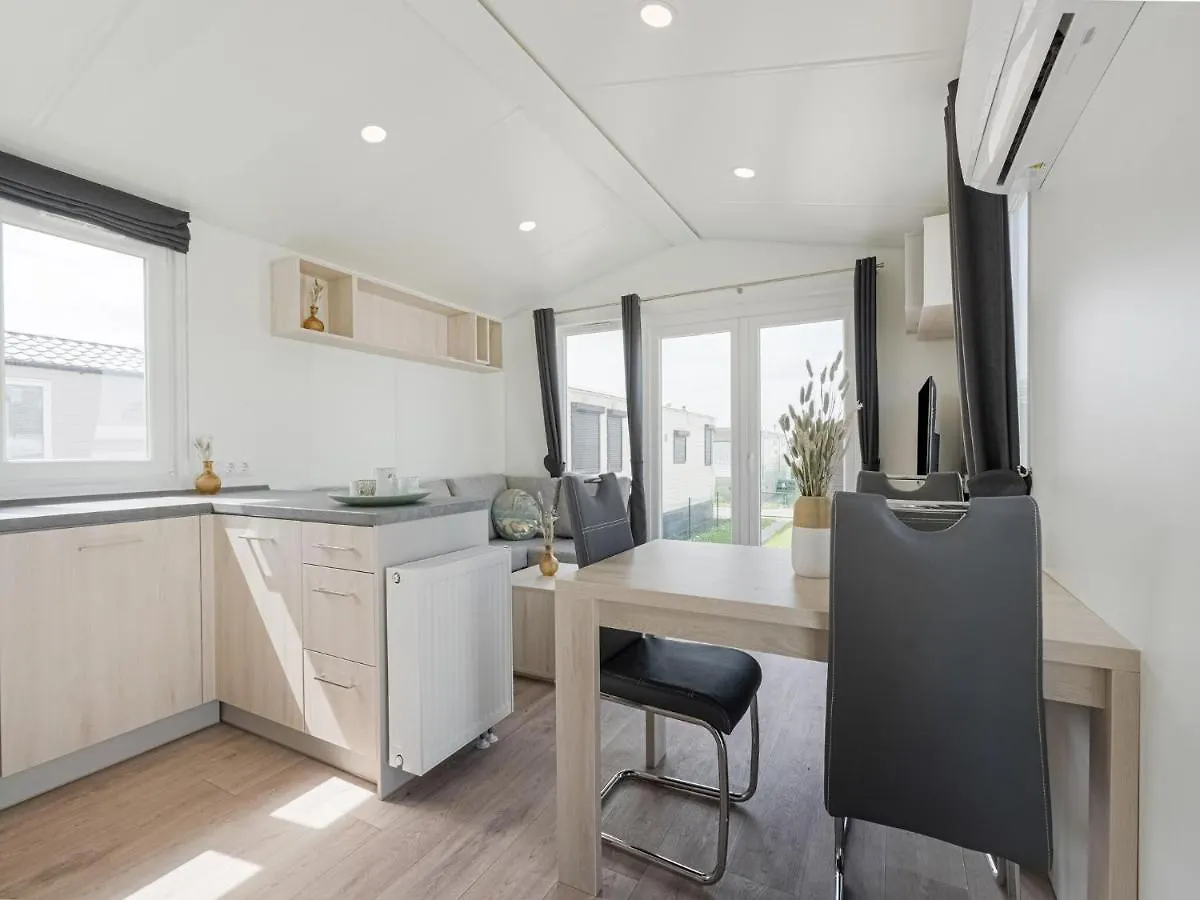 Le Boucanier - Omheinde Stacaravan Aan Zee Middelkerke